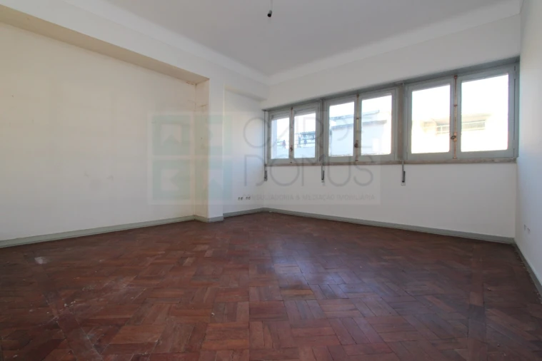 Apartamento T7 para Venda em Arroios Foto 36