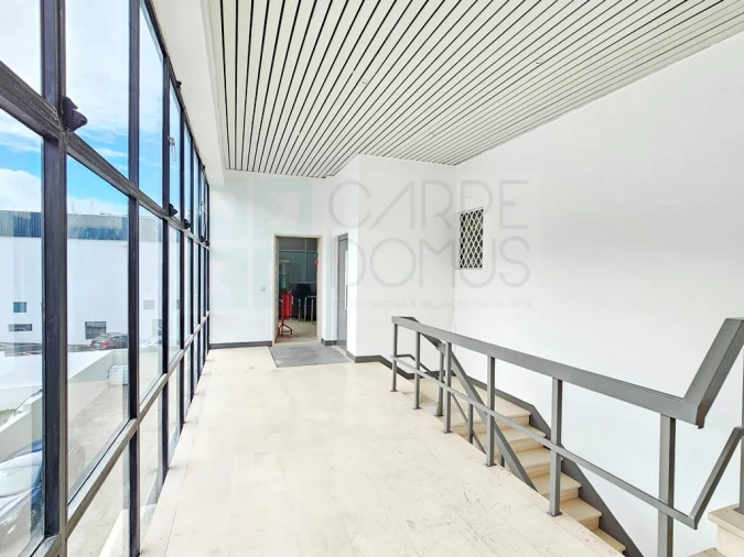 Escritório para Venda em Carnaxide e Queijas Foto 32