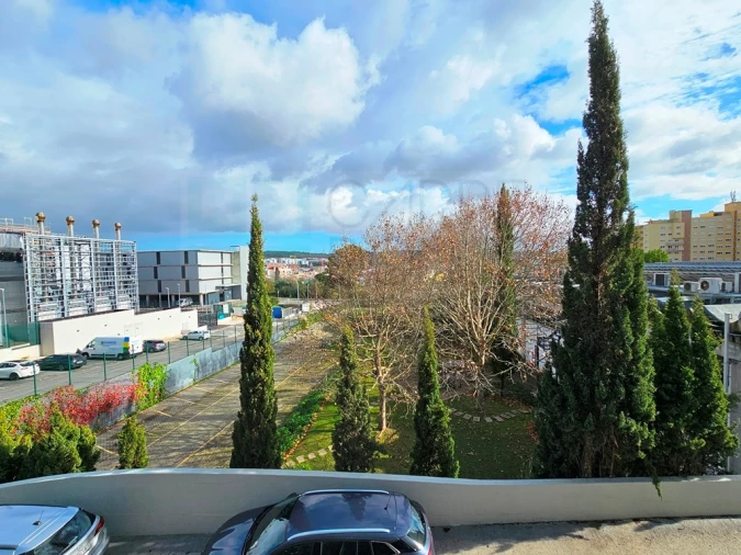 Escritório para Venda em Carnaxide e Queijas Foto 31