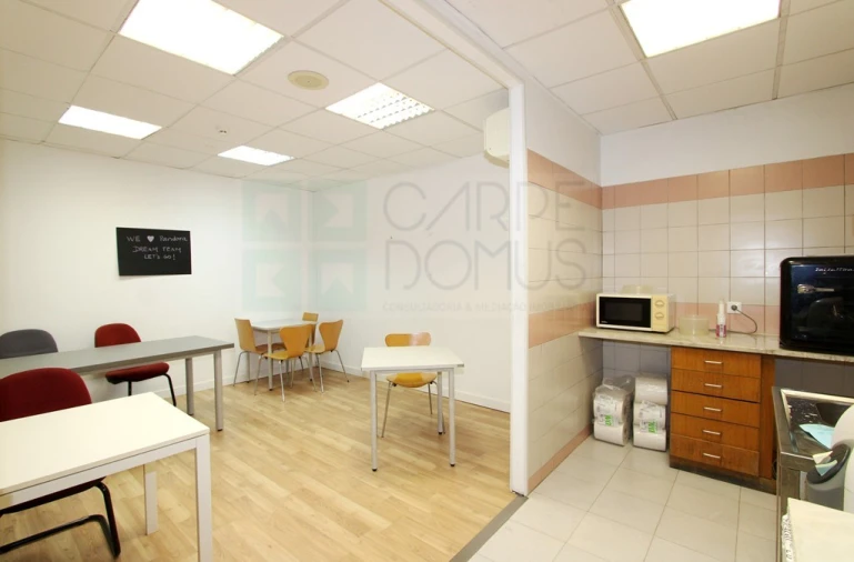 Escritório para Venda em Carnaxide e Queijas Foto 51