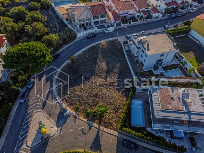 Terreno para Venda em Carcavelos e Parede Foto 17