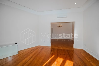 Apartamento T4 para Venda em Arroios