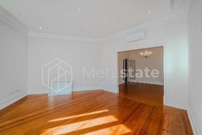 Apartamento T4 para Venda em Arroios