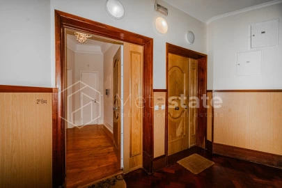 Apartamento T4 para Venda em Arroios