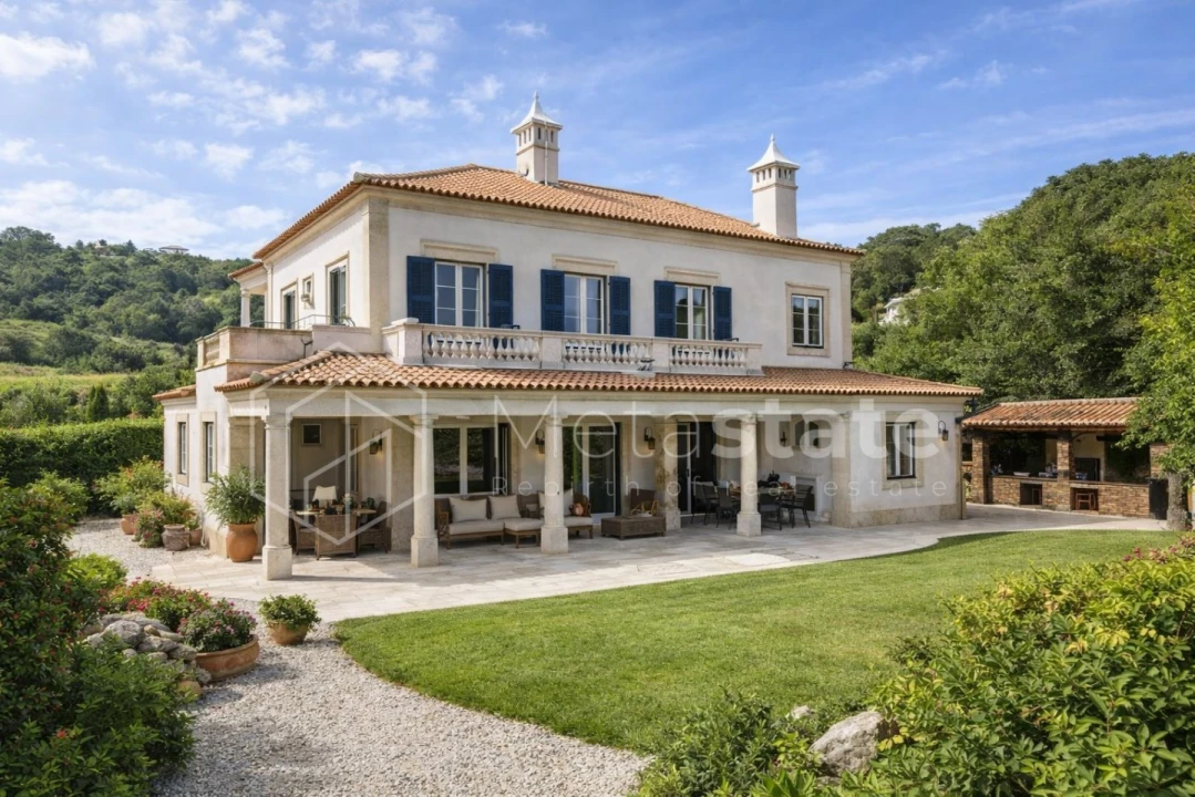 Moradia T4 para Venda em Santa Maria e São Miguel, São Martinho, São Pedro Penaferrim Foto 1