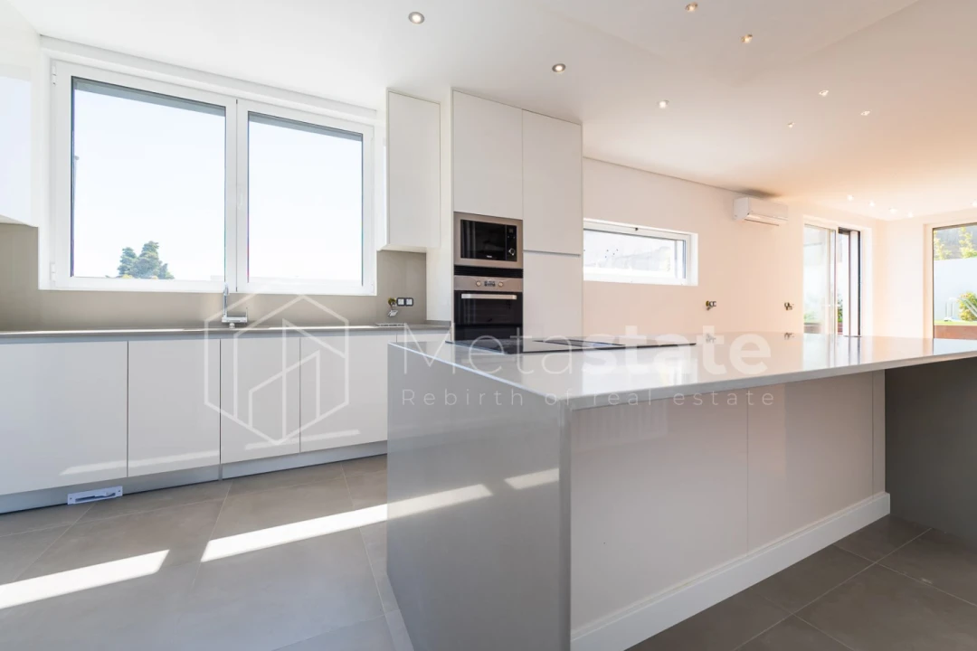 Moradia T3 para Venda em Alcabideche Foto 17