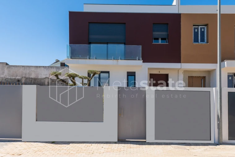 Moradia T3 para Venda em Alcabideche Foto 4