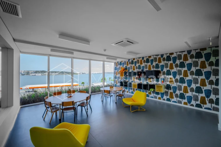 Apartamento T3 para Venda em Seixal, Arrentela e Aldeia de Paio Pires Foto 10