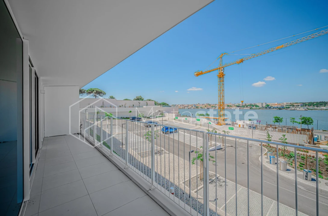 Apartamento T3 para Venda em Seixal, Arrentela e Aldeia de Paio Pires Foto 31