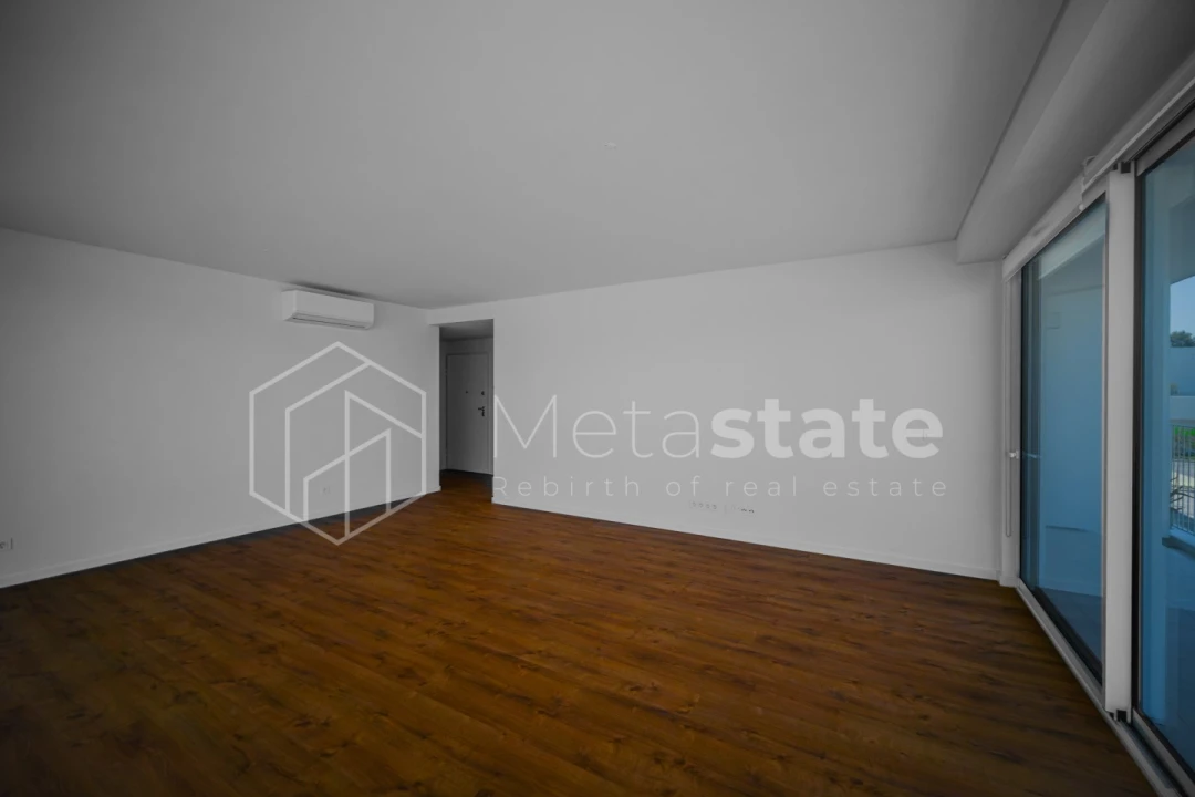 Apartamento T3 para Venda em Seixal, Arrentela e Aldeia de Paio Pires Foto 28