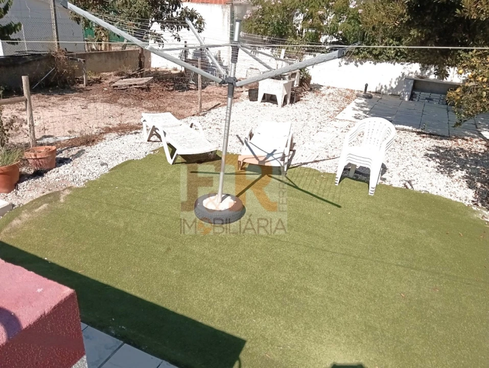 Moradia T6 para Venda em Azeitão (São Lourenço e São Simão) Foto 42