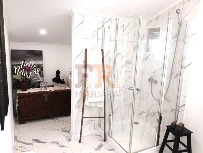 Moradia T6 para Venda em Azeitão (São Lourenço e São Simão) Foto 28