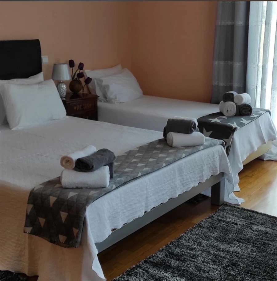 Moradia T4 para Venda em Rio Mau e Arcos Foto 34