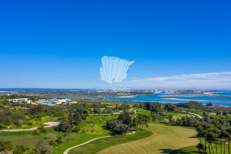 Terreno para Venda em Odiaxere Foto 10