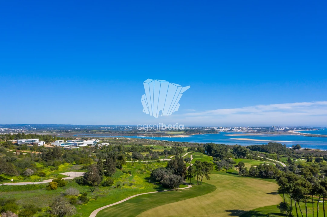 Terreno para Venda em Odiaxere Foto 7