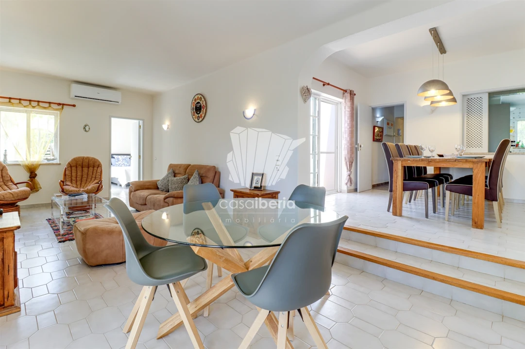 Moradia T4 para Venda em Lagoa e Carvoeiro Foto 8