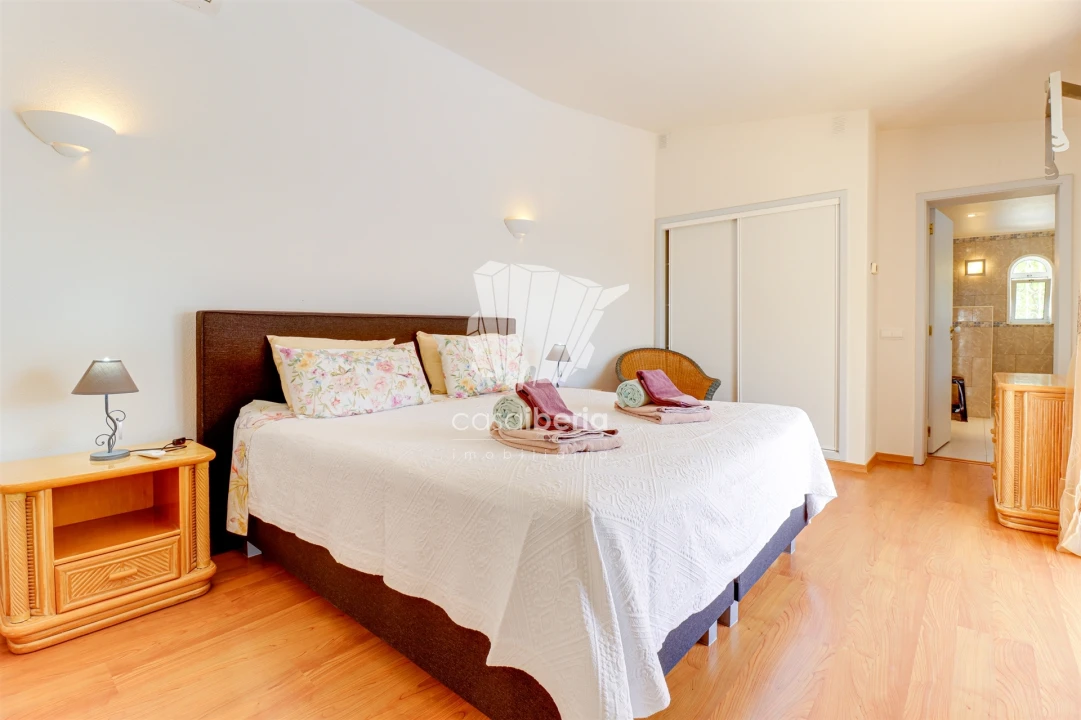 Moradia T4 para Venda em Lagoa e Carvoeiro Foto 16