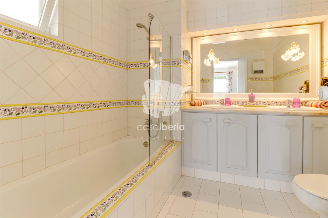 Moradia T4 para Venda em Lagoa e Carvoeiro Foto 15