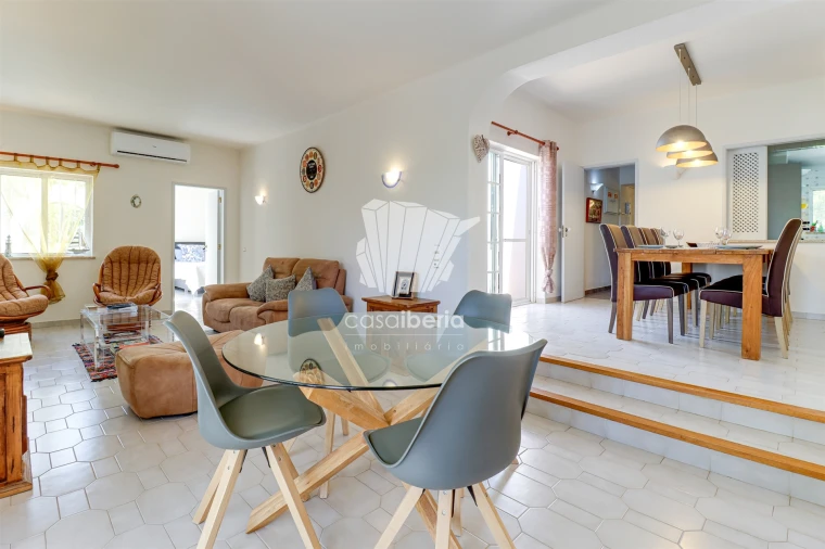 Moradia T4 para Venda em Lagoa e Carvoeiro Foto 8