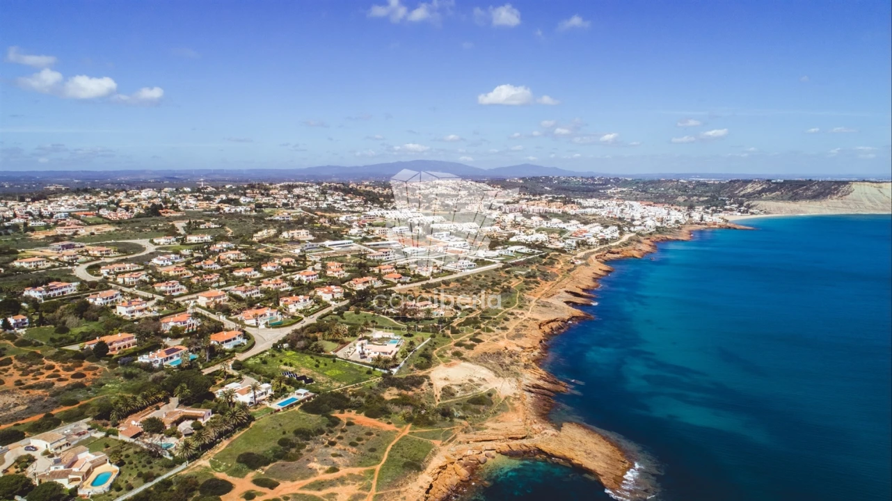 Terreno para Venda em Odiaxere Foto 8