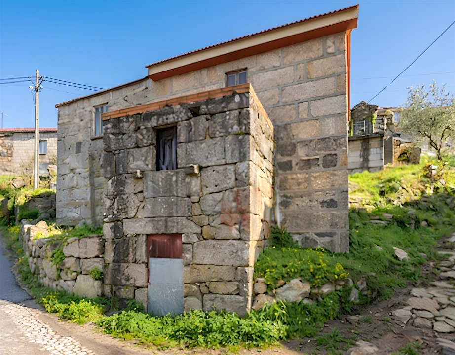 Moradia T4 para Venda em Vila Boa do Bispo Foto 1