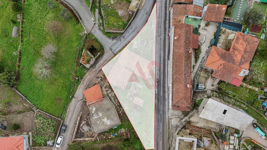 Moradia T4 para Venda em Vila Boa do Bispo Foto 25