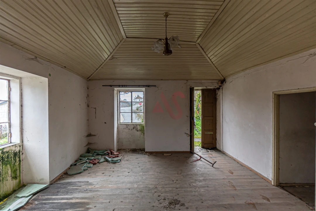 Moradia T4 para Venda em Vila Boa do Bispo Foto 14