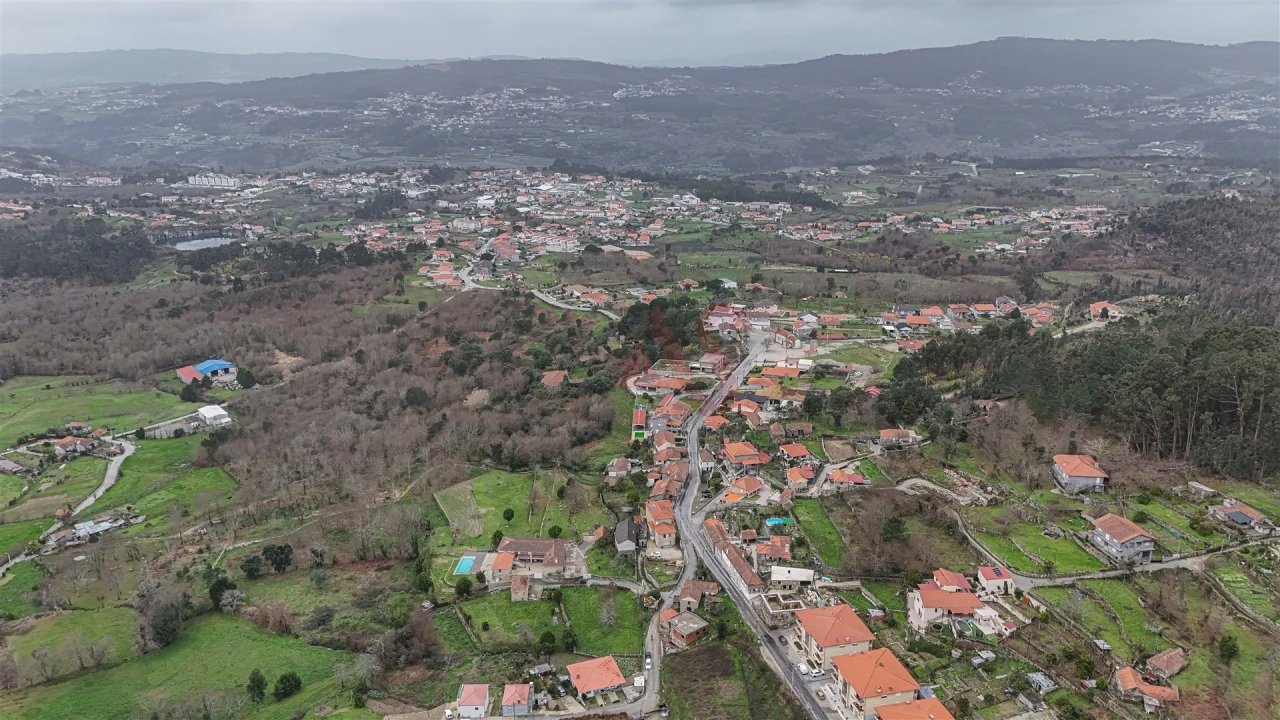 Moradia T4 para Venda em Vila Boa do Bispo Foto 24