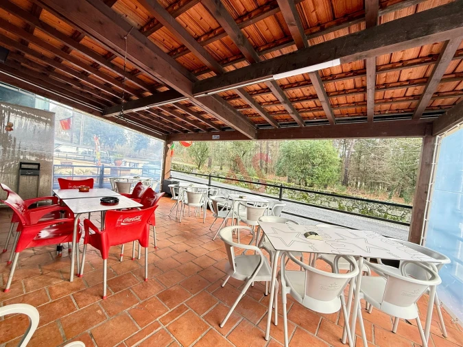 Loja para Venda em Figueiro Foto 12