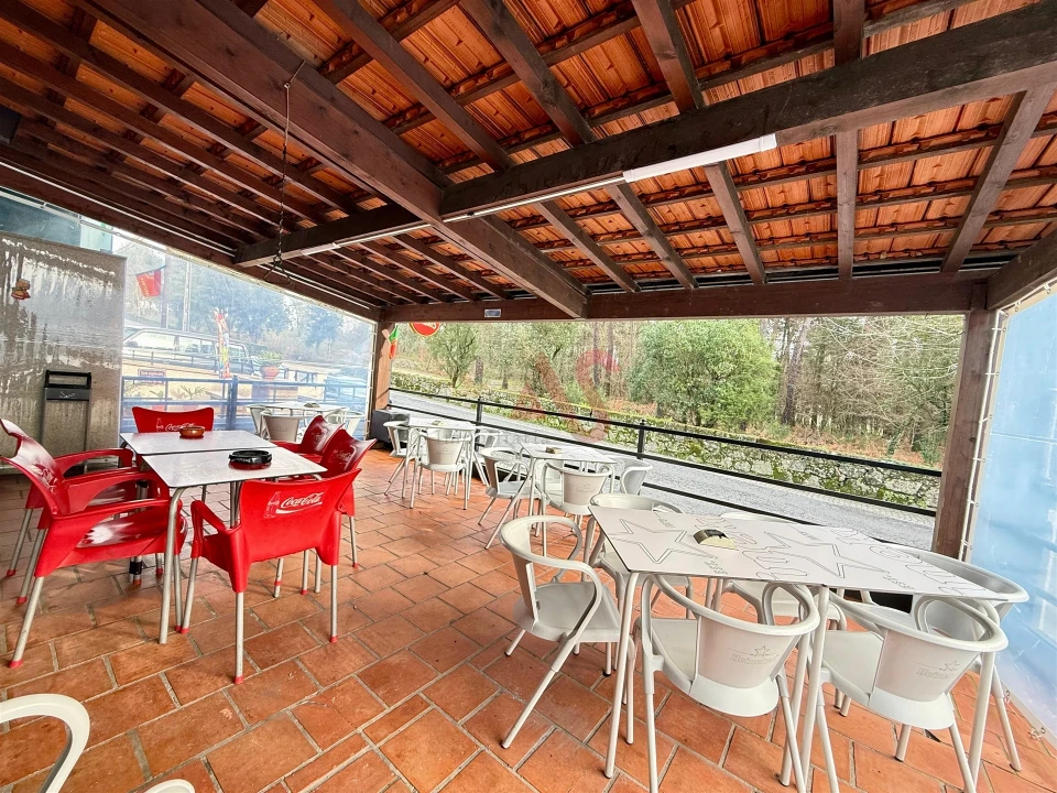 Loja para Venda em Figueiro Foto 12