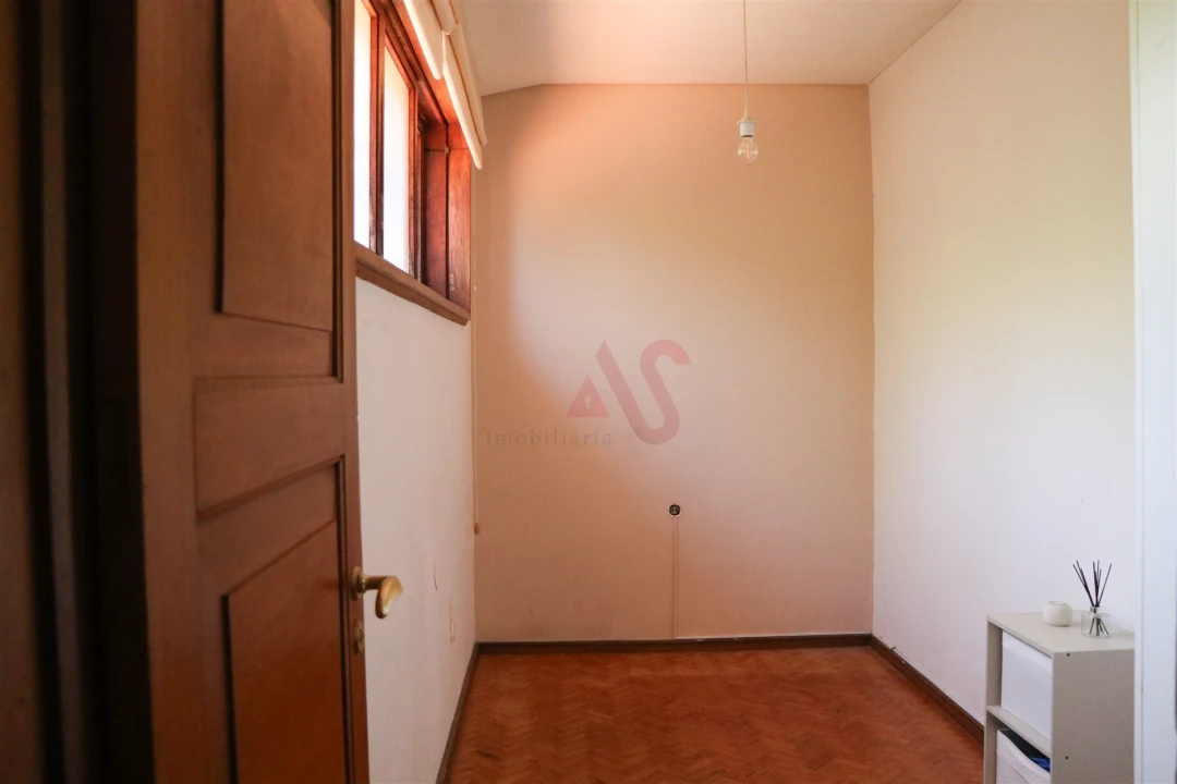 Apartamento T4 para Venda em Aldoar, Foz do Douro e Nevogilde Foto 17