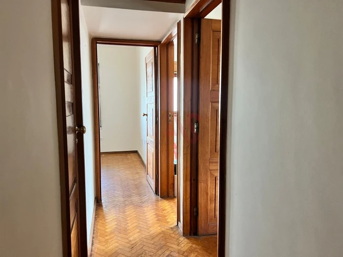 Apartamento T4 para Venda em Aldoar, Foz do Douro e Nevogilde Foto 3