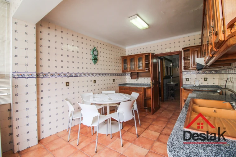 Apartamento T4 para Venda em São Pedro do Sul, Várzea e Baiões Foto 5