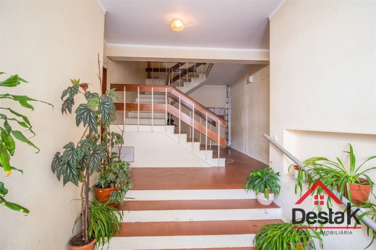 Apartamento T2 para Arrendamento em São Pedro do Sul, Várzea e Baiões Foto 17