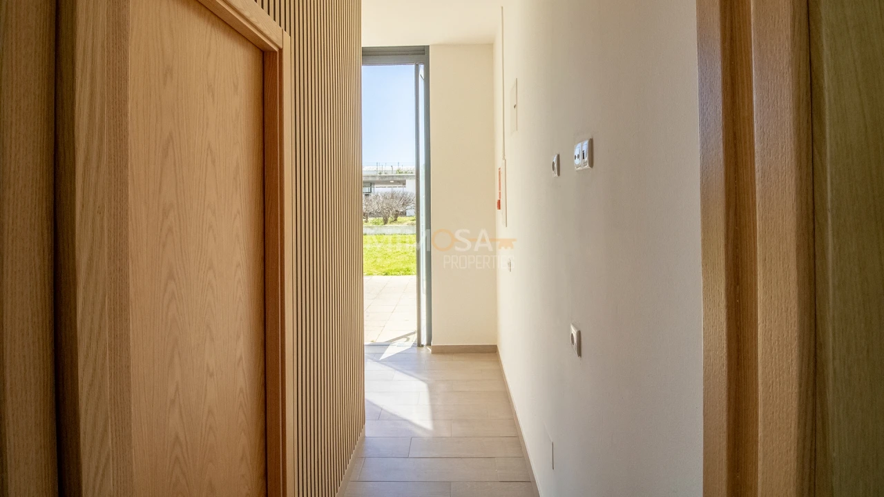 Loja para Venda em Lagos (São Sebastião e Santa Maria) Foto 11