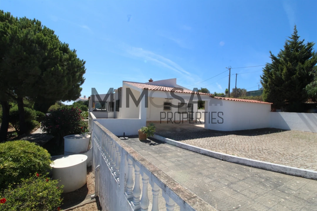 Moradia T5 para Venda em Lagos (São Sebastião e Santa Maria) Foto 42