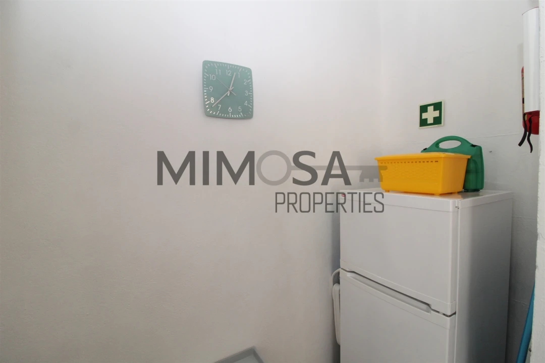 Moradia T5 para Venda em Lagos (São Sebastião e Santa Maria) Foto 17