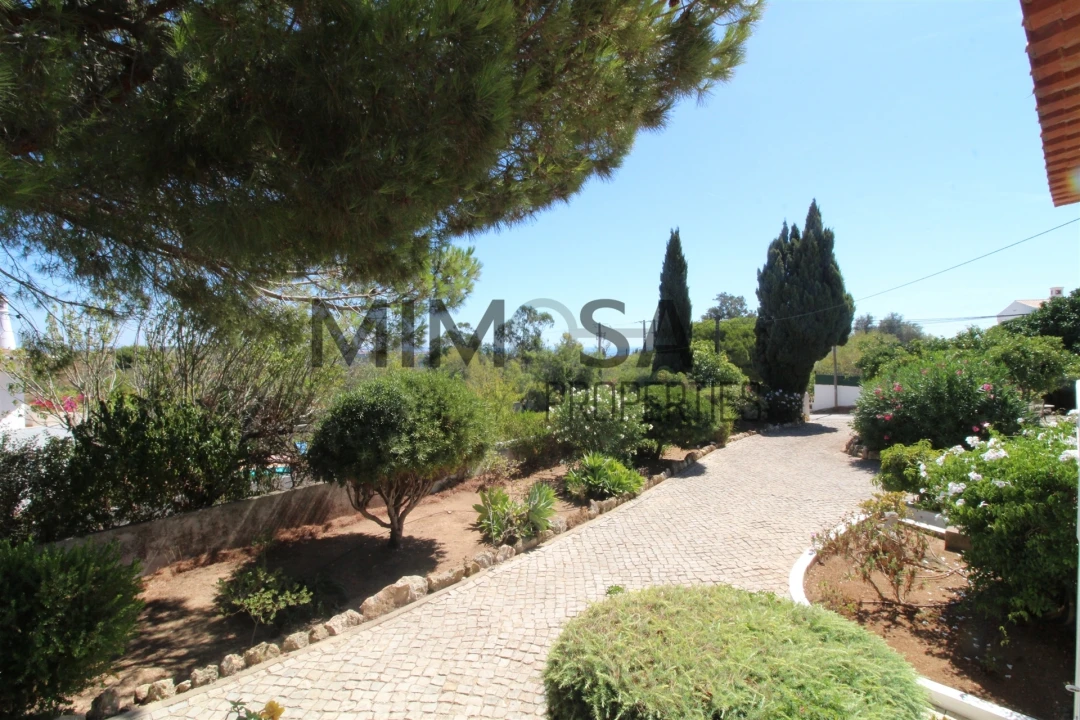 Moradia T5 para Venda em Lagos (São Sebastião e Santa Maria) Foto 51