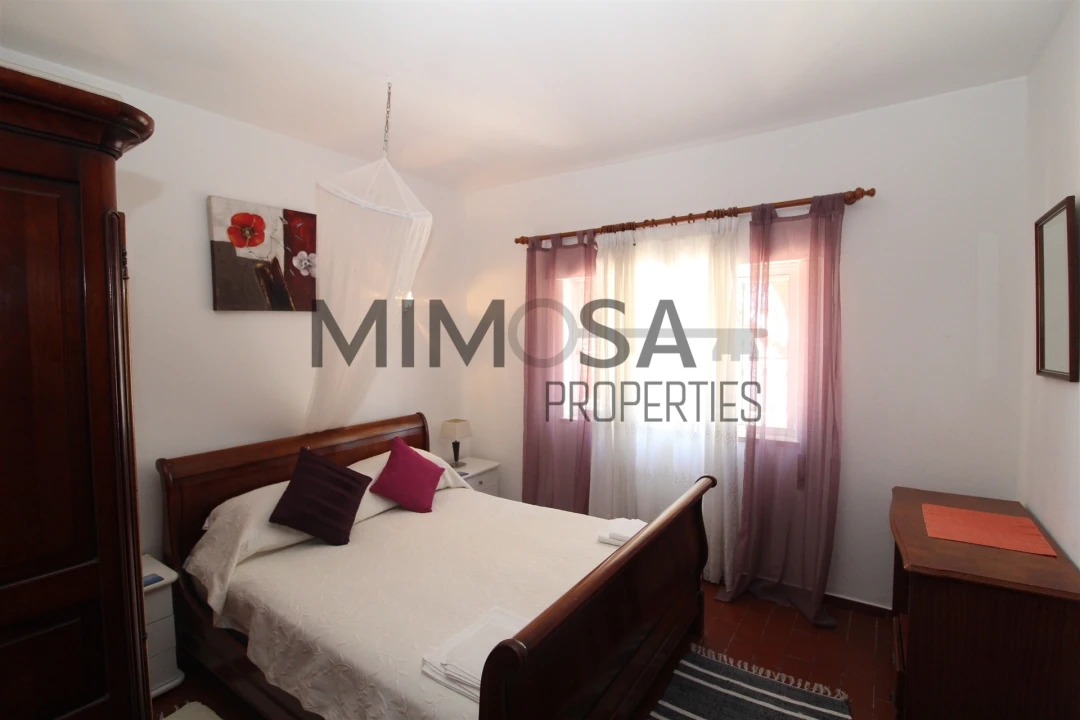 Moradia T5 para Venda em Lagos (São Sebastião e Santa Maria) Foto 39