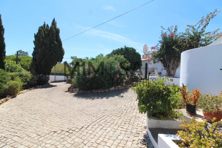 Moradia T5 para Venda em Lagos (São Sebastião e Santa Maria) Foto 26