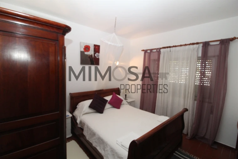 Moradia T5 para Venda em Lagos (São Sebastião e Santa Maria) Foto 9