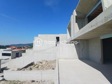 Moradia T3 para Venda em Campo e Tamel (São Pedro Fins)