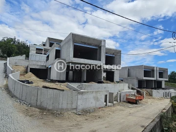 Moradia T3 para Venda em Campo e Tamel (São Pedro Fins)