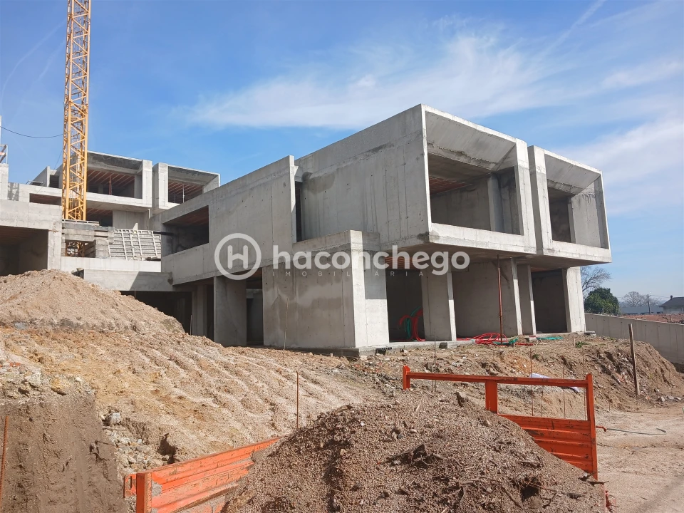 Moradia T3 para Venda em Campo e Tamel (São Pedro Fins) Foto 42