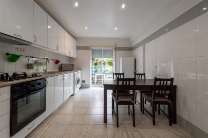 Apartamento T2 para Venda em Marrazes e Barosa