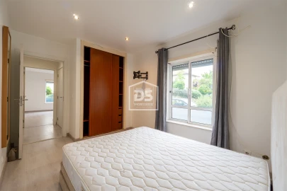 Apartamento T2 para Venda em Marrazes e Barosa