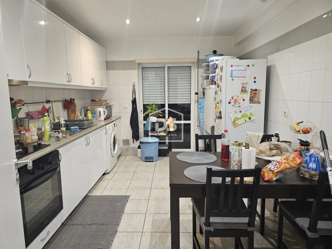 Apartamento T2 para Venda em Marrazes e Barosa Foto 2