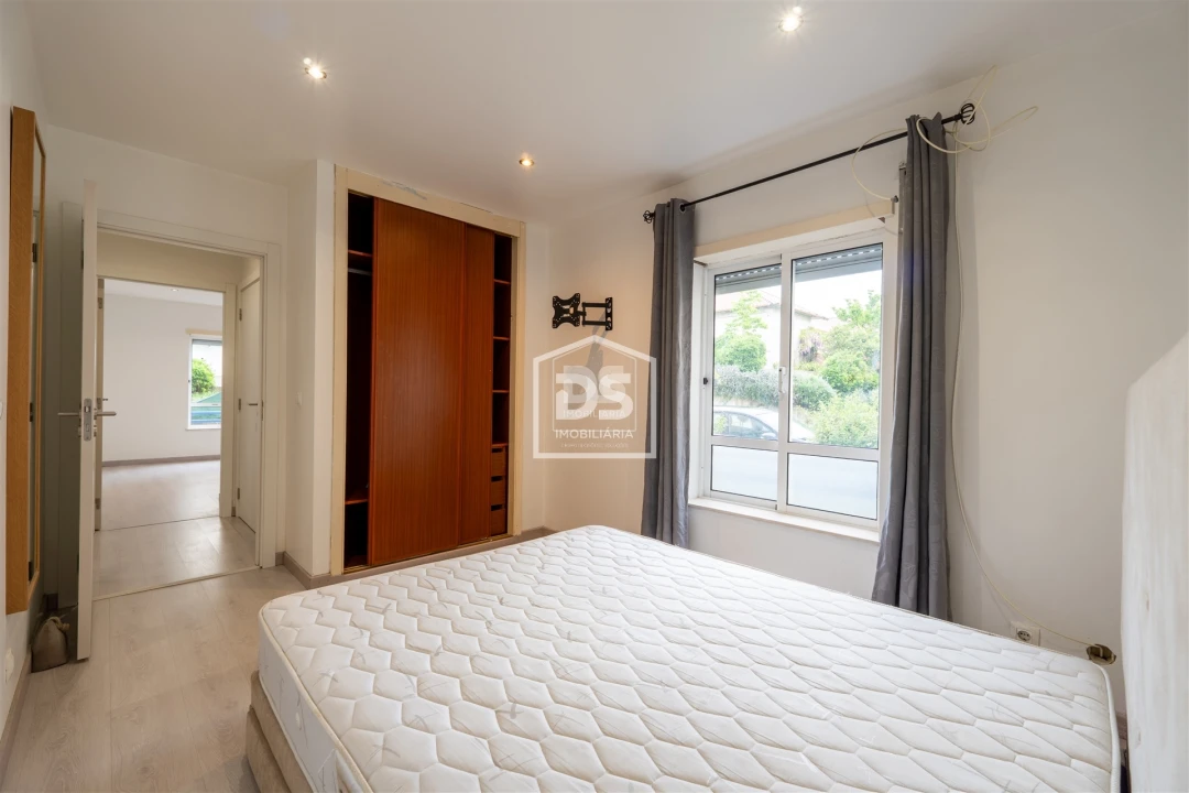 Apartamento T2 para Venda em Marrazes e Barosa Foto 25