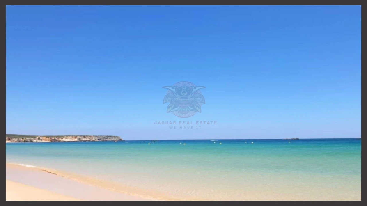 Moradia T4 para Venda em Vila de Sagres Foto 3