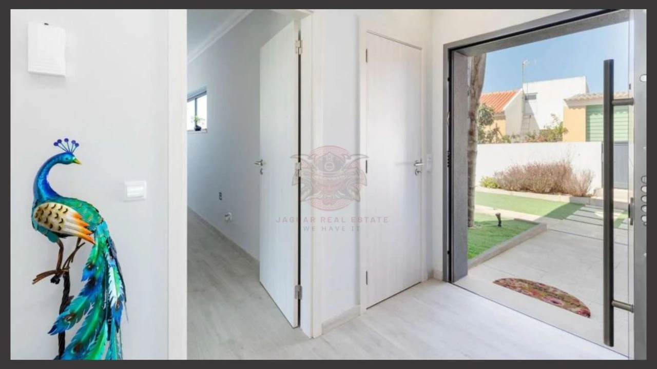 Moradia T4 para Venda em Vila de Sagres Foto 16